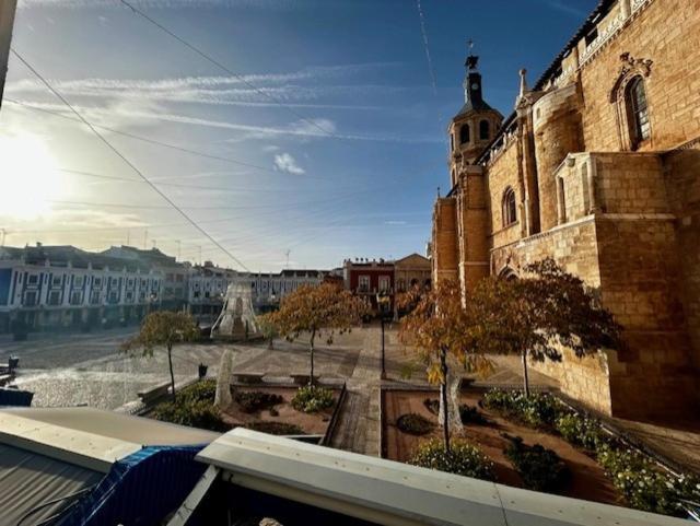 Apartamento Plaza Espana バルデペニャス エクステリア 写真